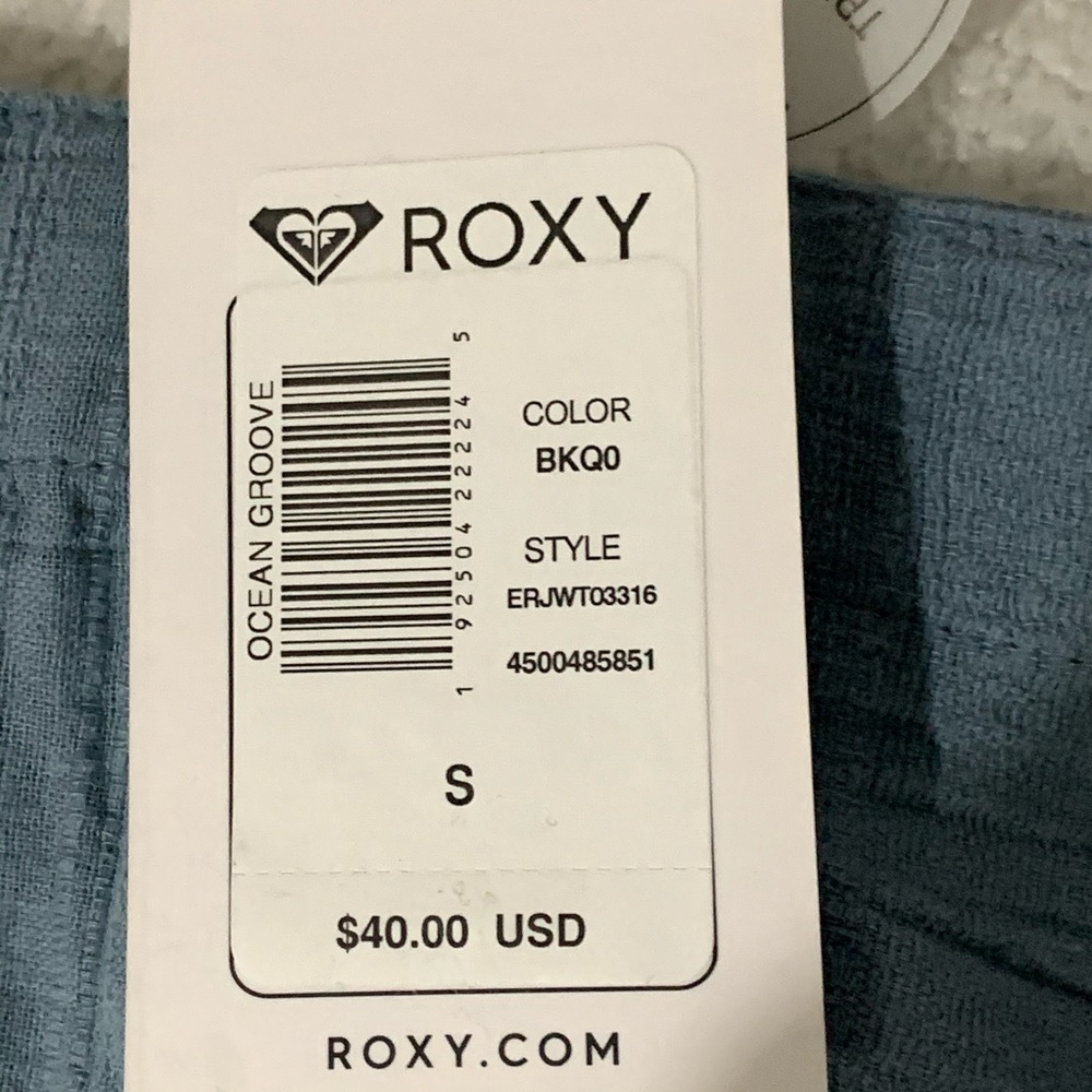 Roxy Top - Picture 5 of 8